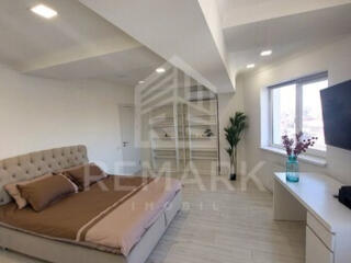 Se vinde apartament cu 2 camere la Râșcani. Suprafata de 65 mp. ...