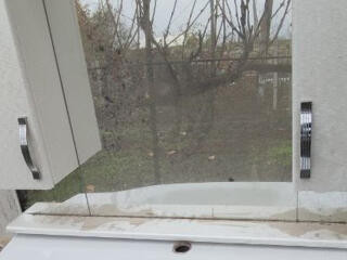 Шкафчик, зеркало