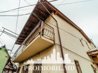 ​ ​ Vă propunem spre chirie această casă amplasată în sect. Centru, ..