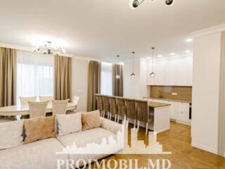 Vă propunem spre vânzare acest apartament cu4 camere+ living,sect. ...