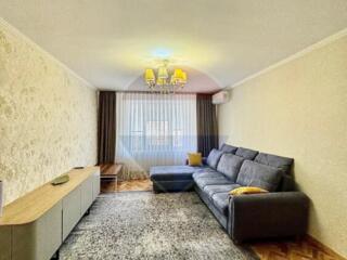 Chirie apartament cu 2 odăi și living, Centru, Mun. Chișinău