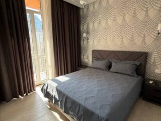 Аренда стильной 2ком. квартиры с балконом и видом моря, Аркадия