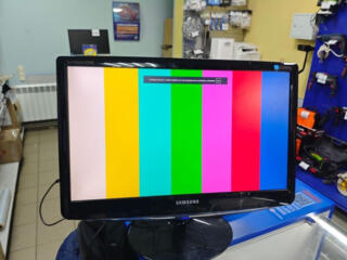 22" Samsung - 450 лей, 18,5" Benq - 170 лей.