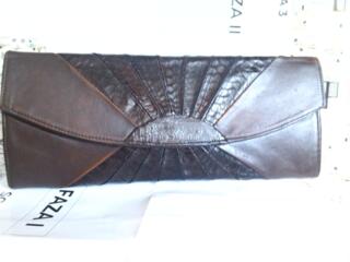 Portofel-clutch din piele natuarală 100% / Кошелек-клатч из натурально