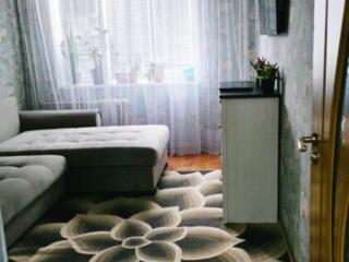 Продаётся 2-ком. квартира блочного типа!