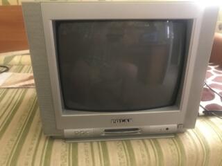 Телевизора Polar Цветной рабочий Б/у пульт