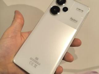 Срочно недорого цена пару дней! 13 PRO PLUS 5G 8+8/256 (E-sim)!