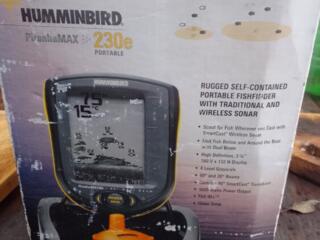 Продам эхолот PiranhaMax 230e