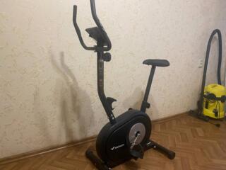 Продам вело-тренажер Merach