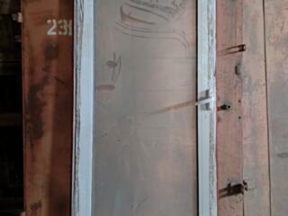 Дверь со стеклопакетом