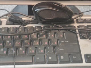 Продам клавиатуру и мышь