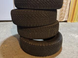 Продам зимнюю резину Continental 195/65 R15