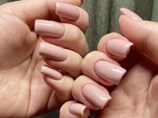 Мастер маникюра