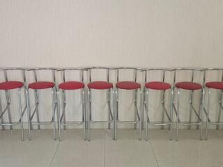 Продам барные стулья