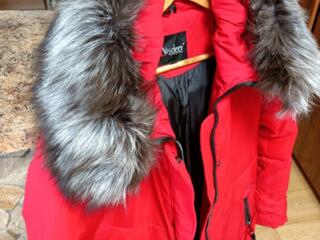 Продам пуховики б/у в хорошем состоянии