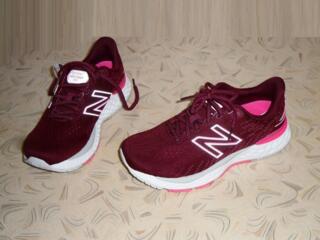Женские кроссовки New Balance (37.5 размер). Оригинал.
