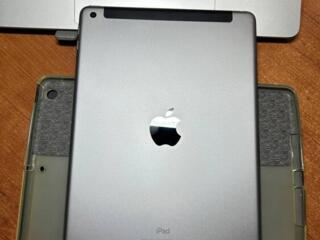 Продам iPad 6 wi-fi + sim