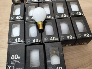 Продам новые лампочки стеклянные, тоненький цоколь, цена двадцать пят