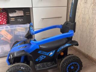 Машина продается детская