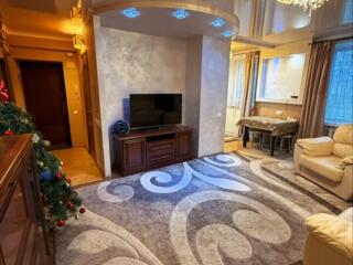 3 комнатная квартира 1/4 эт. на ул. Правды (видеообзор)