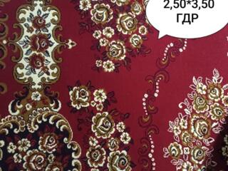 Продам шерстяной винтажный ковёр. Куплен в ГДР. В отличном состоянии.