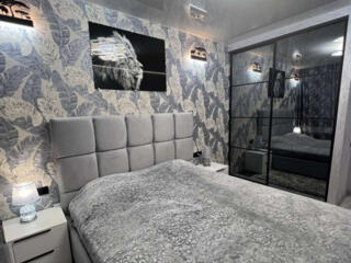 Сдаётся 2 х комнатная квартира