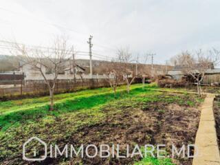 Teren pentru construcție, or. Codru Vă propunem spre vânzare un teren 