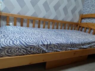 Двухэтажная кровать