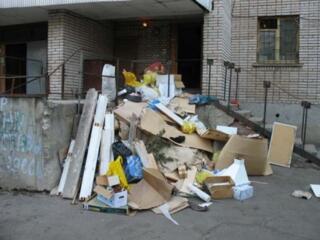 Вывоз старой мебели, подьем стройматериалов. Eliminarea gunoiului!