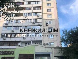 Оренда комерційного приміщення у Дарницькому районі вул. Соломії ...