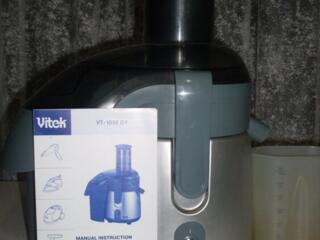Соковыжималка= VITEK VT-1619 GY=, б/у в отличном состоянии