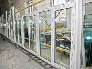 Завод по производству пластиковых окон и дверей. Польша.