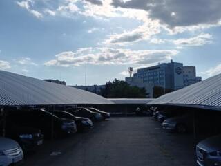 Продам паркомісце на Люстдорфській дорозі, бізнес-центр "Вузівський"