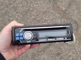 Автомагнитола "ALPINE"