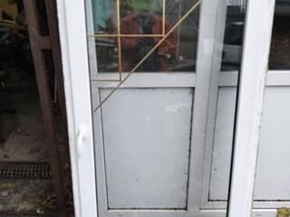 Окно 1700-910 поворотно откидное и дверь 685-2000 мм. Внутри белое, сна