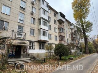 Apartament cu 2 camere, sect. Râșcani Vă propunem spre vânzare ...