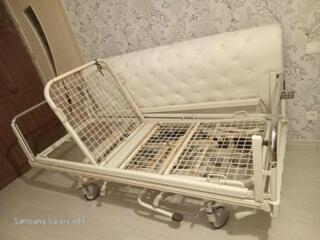 Продаю прочную и очень устойчивую металлическую кровать дещево