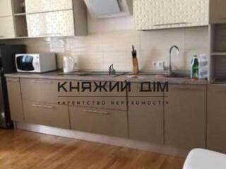 Чудова двокімнатна квартира в ЖК Лідер.Відмінна двокімнатна квартира .