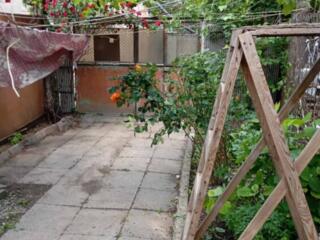 Предлагается к продаже  просторная однокомнатная квартира на земле. ..