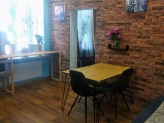 Двух комнатная квартира  в Книжном  переулке