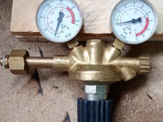 Редуктор для аргонной сварки