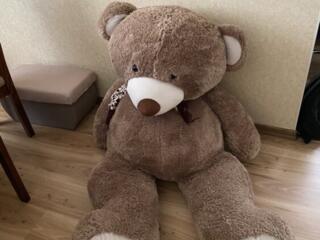 Продается большой медведь