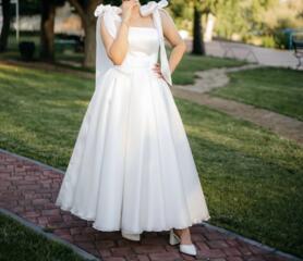 Продам платье