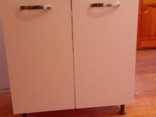 Продаётся кухонная тумба с мойкой