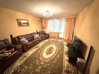 Vă propunem spre chirie apartament în două nivele cu trei odăi și ...