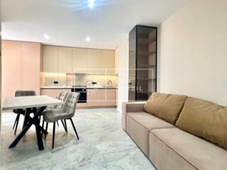 Vă oferim spre vânzare un apartament cu 2 odăi și living, amplasat în 