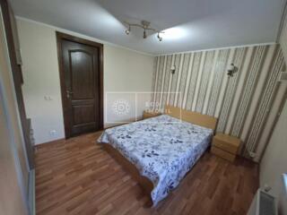 Spre închiriere apartament cu 4 odăi, bloc secundar, amplasat în ...