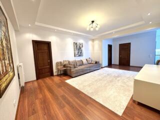 Vă propunem spre chirie apartament cu 2 odăi și living amplasat în ...