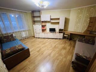 Vă propunem spre chirie apartament cu o odaie, bloc nou, amplasat în .