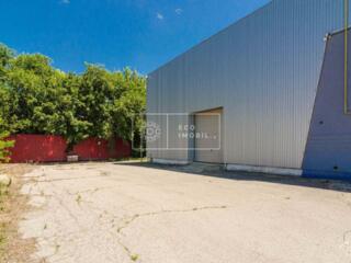 Se oferă spre chirie spațiu industrial în sectorul Botanica, pe str. .